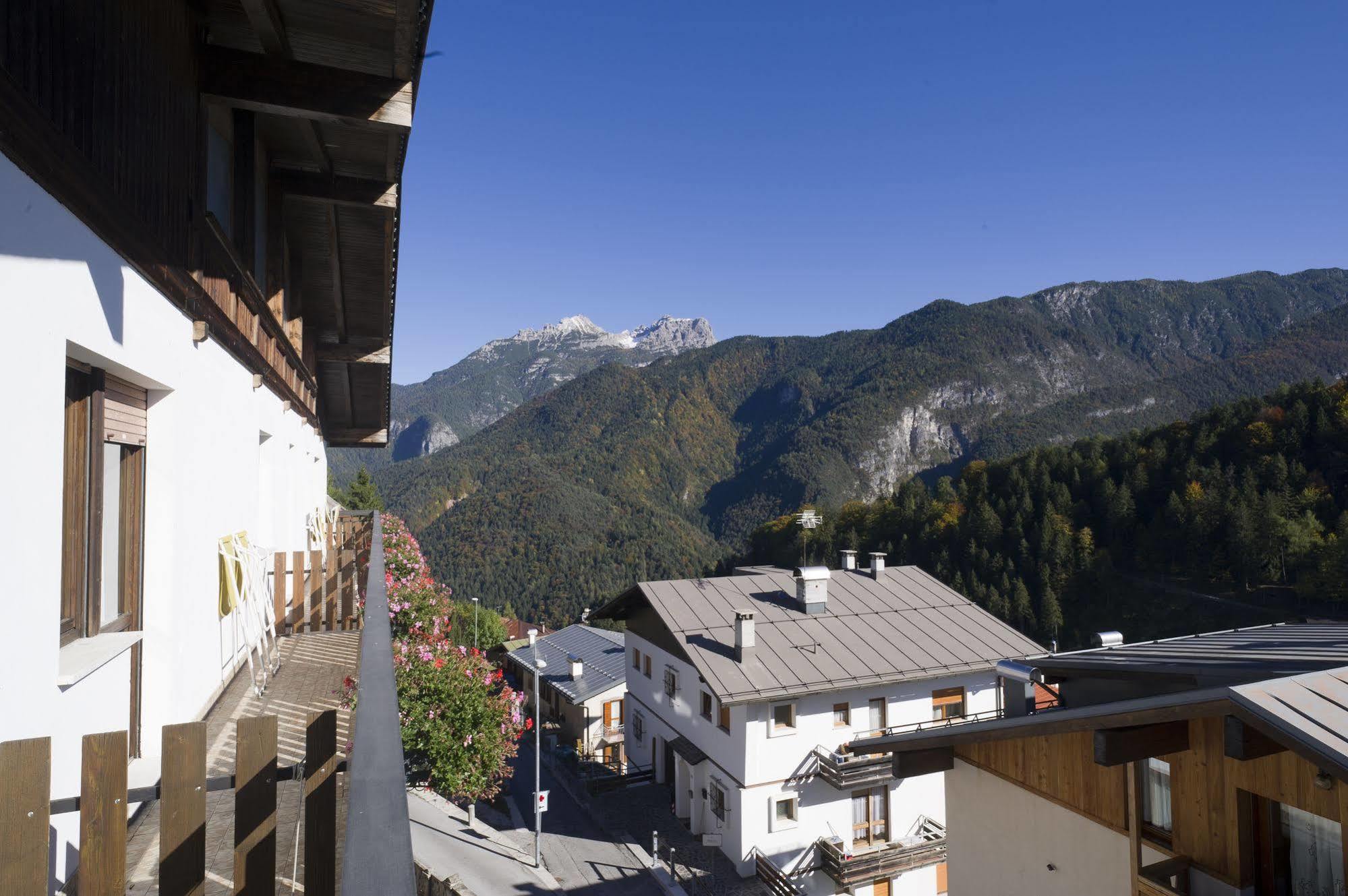 Hotel Giardino Pieve di Cadore Kültér fotó